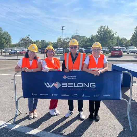 55673445 B987 4C57 B54a E13f8fe6db0a